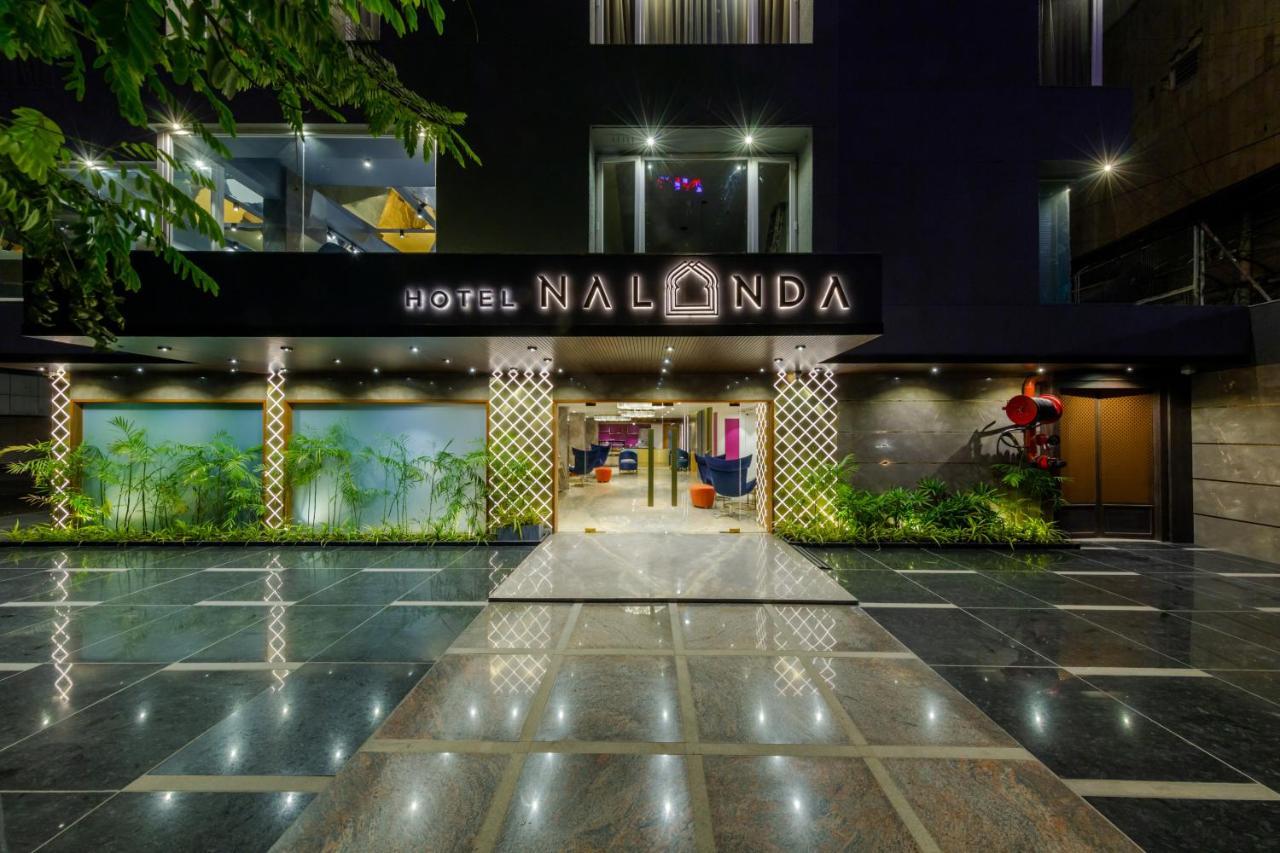 Hotel Nalanda Ahmedabad Extérieur photo