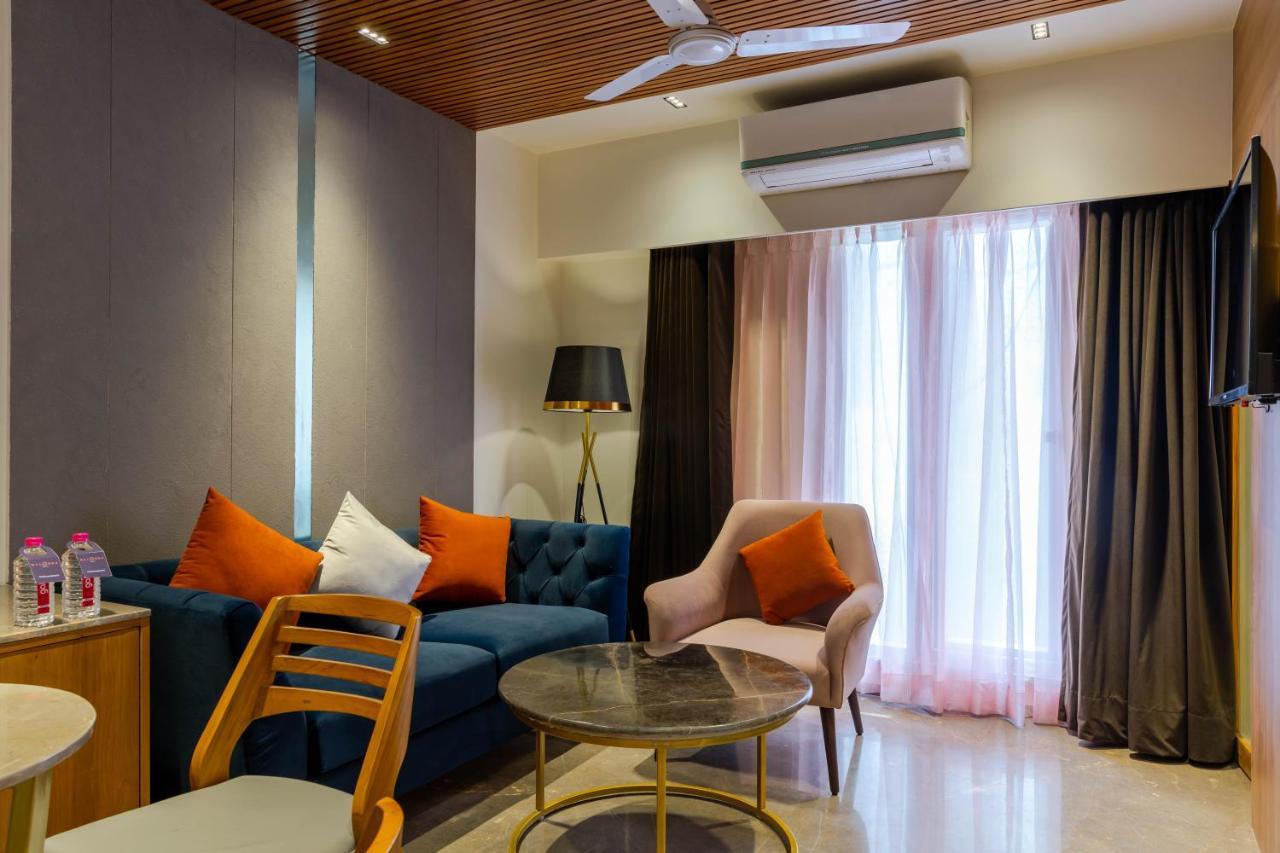 Hotel Nalanda Ahmedabad Extérieur photo