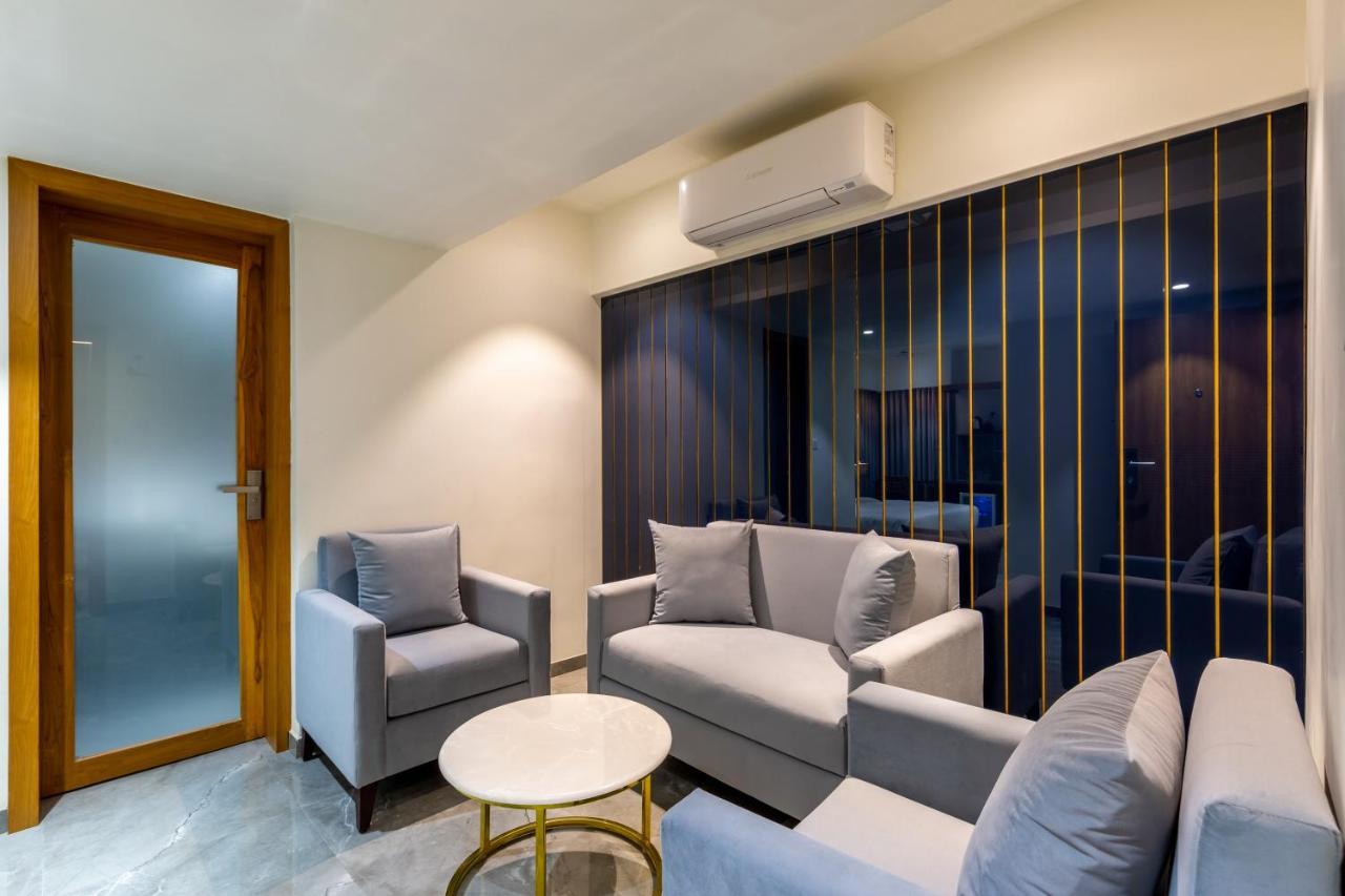 Hotel Nalanda Ahmedabad Extérieur photo