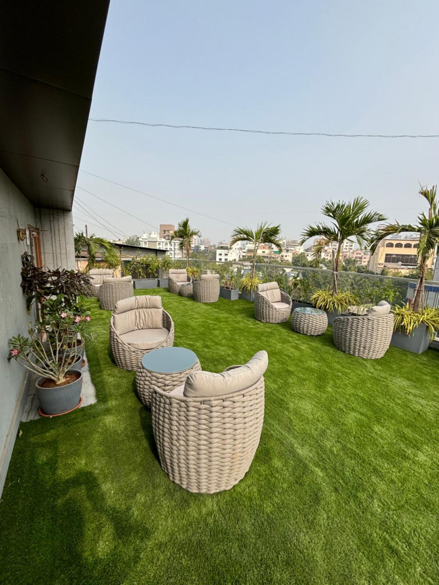 Hotel Nalanda Ahmedabad Extérieur photo